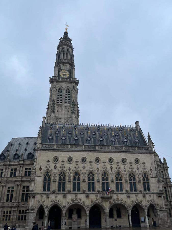 Superbe Appartement En Centre Ville D'Arras Exterior photo